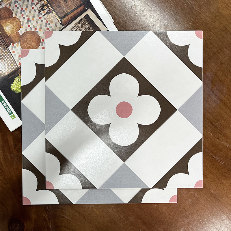 30x30 esmaltó baldosas cuadradas del balcón de la flor del mosaico del estilo nórdico de las baldosas cerámicas las pequeñas
