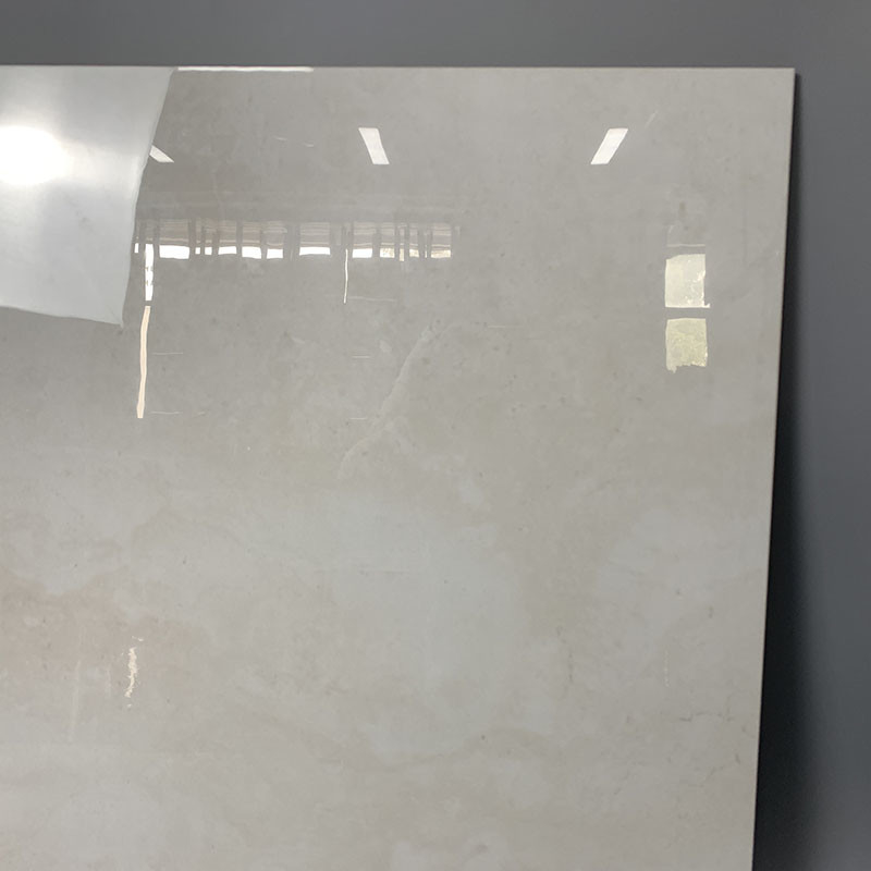 el cuerpo completo de 600x600m m que el color blanco pulió la pared que solaba de mármol esmaltada teja resbalón anti