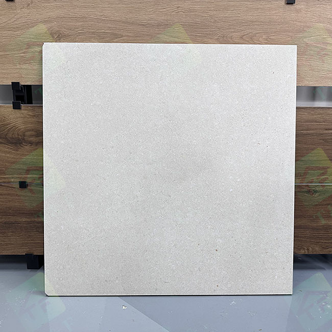 La baldosa del gris R12 Matte Surface Rustic Outdoor Porcelain no se desliza