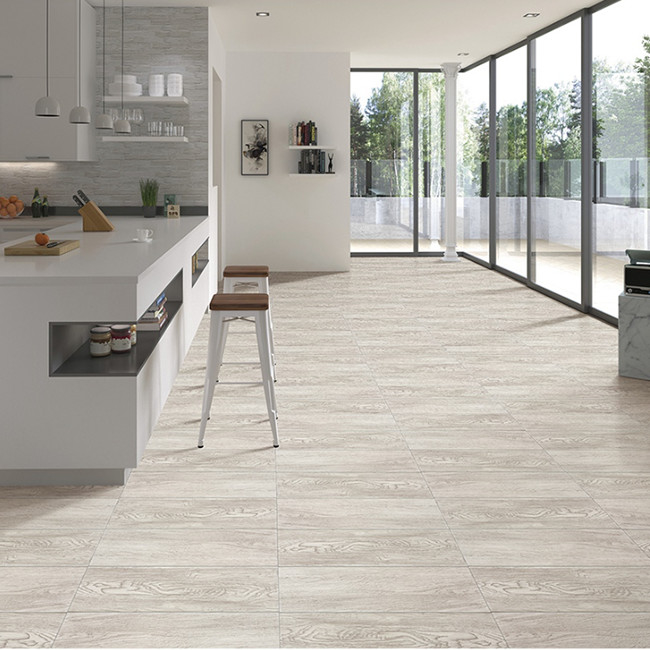 Imitación de madera sólida texturizar las baldosas rústicas de madera Matte Finished de la porcelana interior