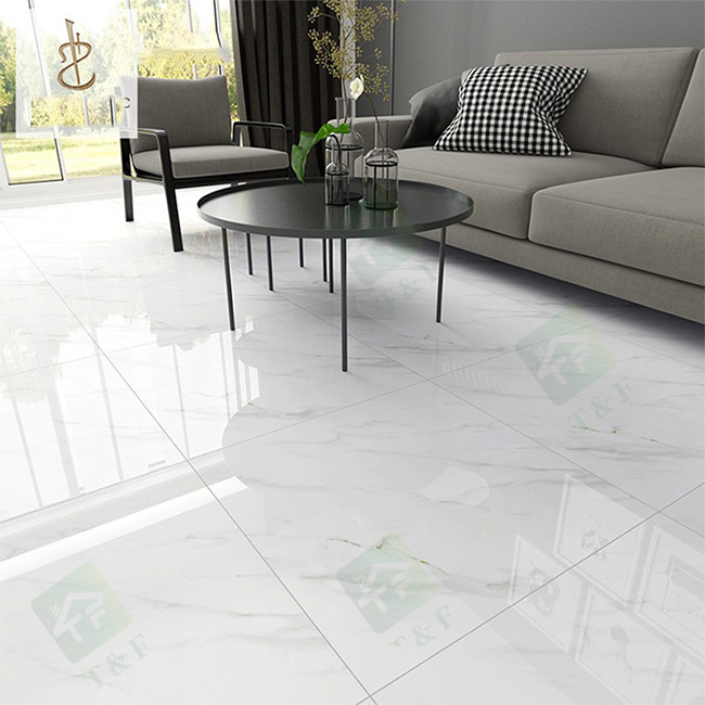 El mármol esmaltado brillante del resbalón anti del hotel teja el desgaste blanco del color del cuerpo completo - resistente