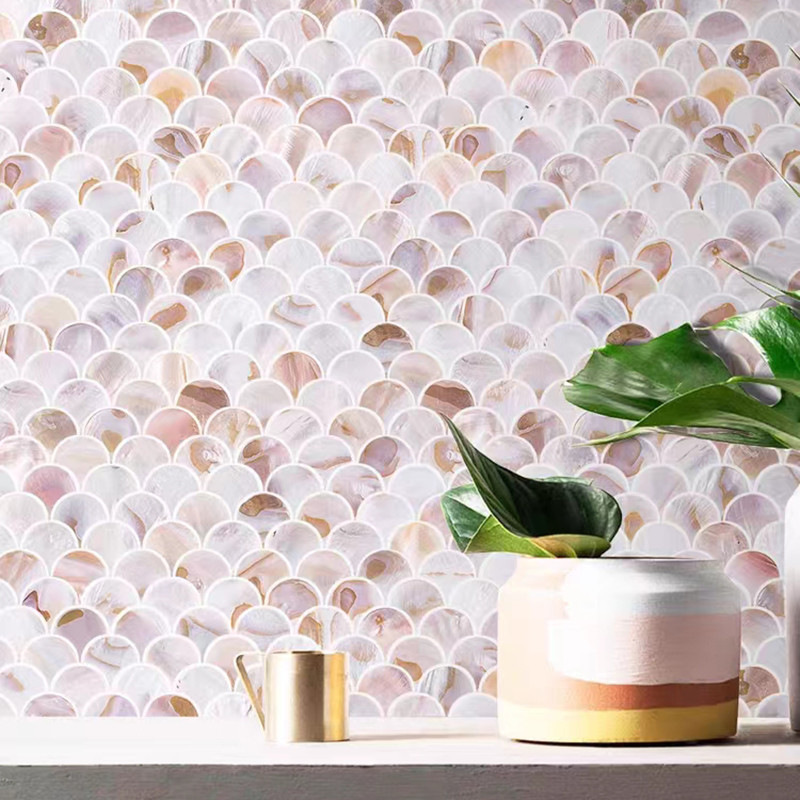 La fan forma la teja nacarada natural de la pared de Shell White Pattern Mosaic Tile Backsplash