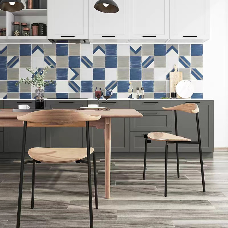 El INS nórdico diseña la porcelana esmaltada blanca negra teja 300*300m m para el piso y la pared interior