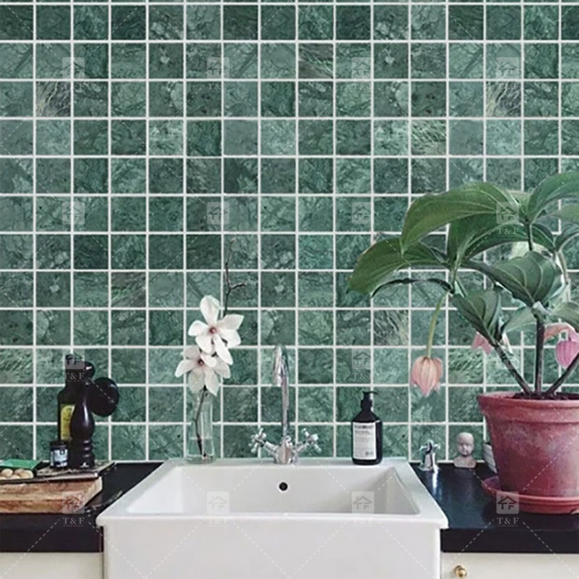 Mosaico de mármol natural Piscinas pulidas azulejos de forma cuadrada verde Decoración del hogar